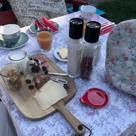Hojriisgaard Bed & Breakfast Norreby (Sjaelland og Oerne)